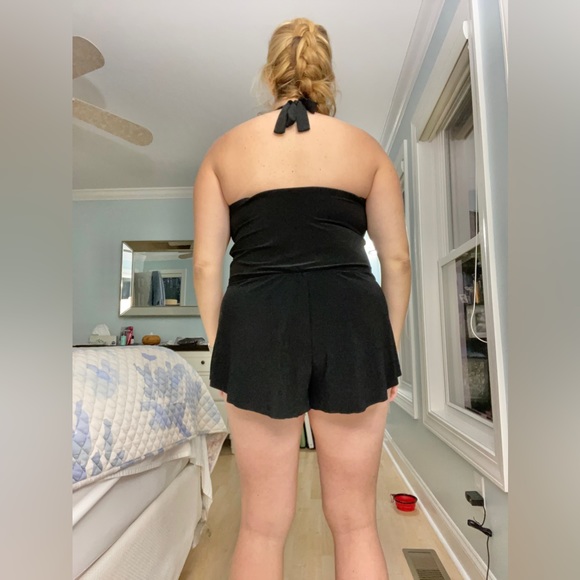 Vintage style halter top romper swimsuit - Picture 3 of 8